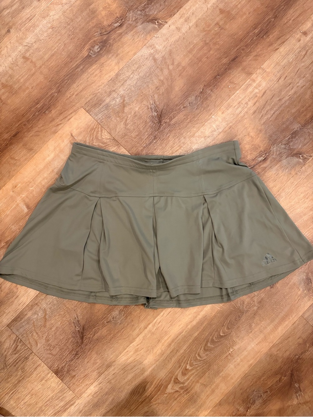 adidas Olive Green Women's Tennis Skort